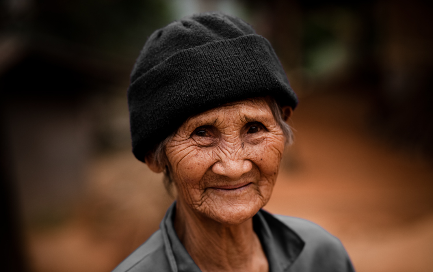 old_woman_by_Eric_Montfort
